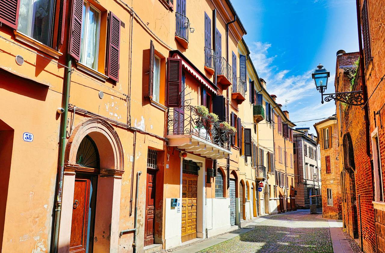 alain rouiller lyn9rk0oihs unsplash